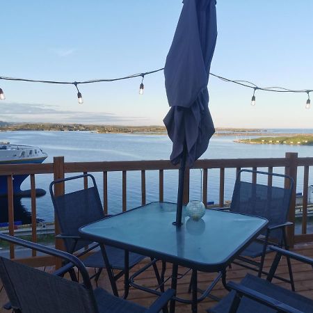 Starboard Side Guest House ชาแนลปอร์โอแบสก์ ภายนอก รูปภาพ