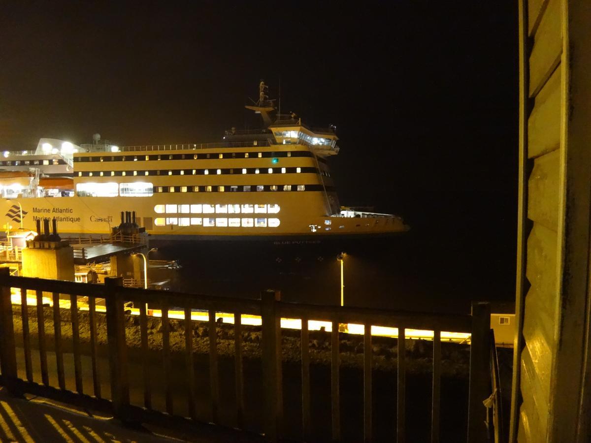 Starboard Side Guest House ชาแนลปอร์โอแบสก์ ภายนอก รูปภาพ